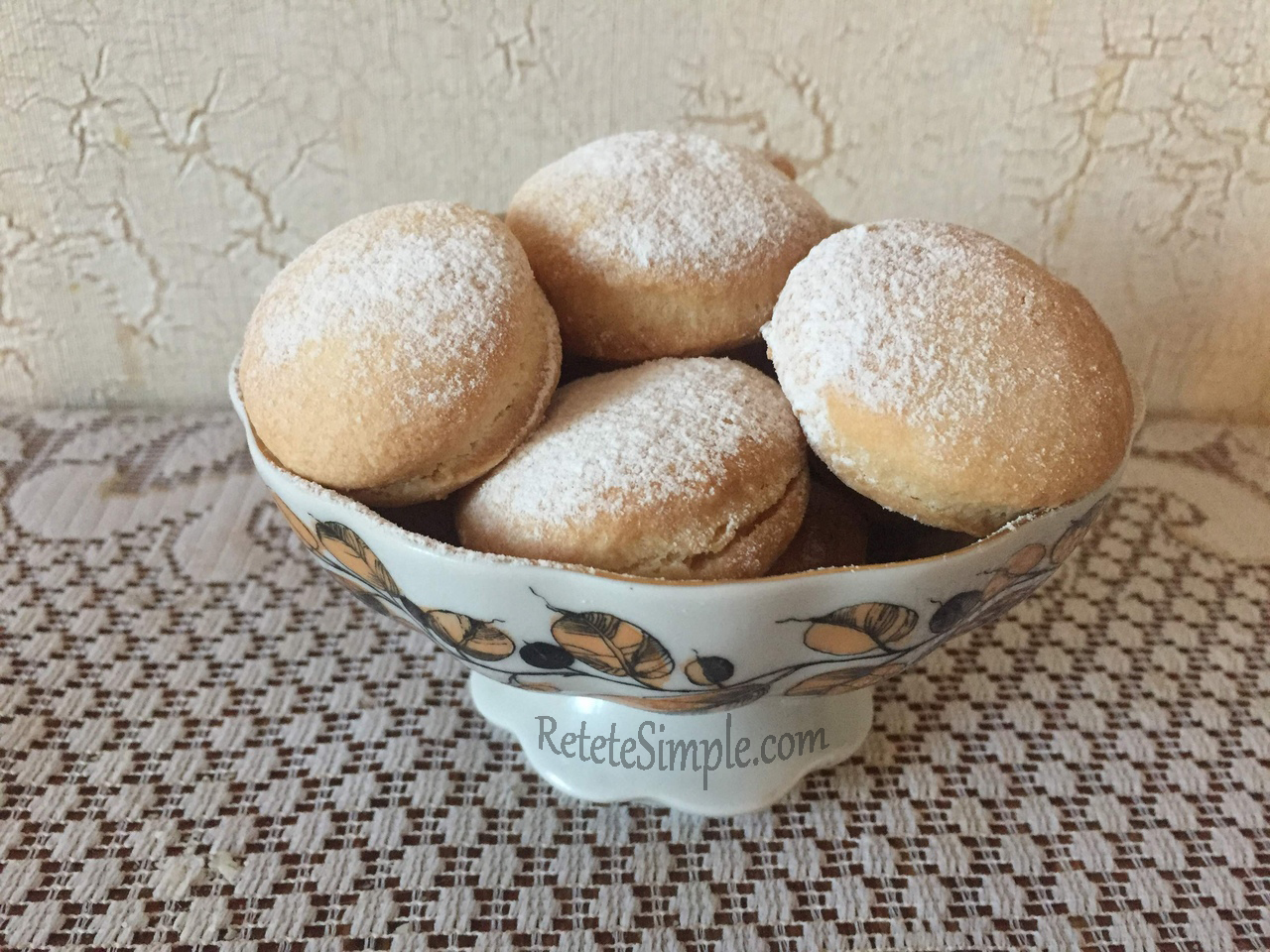 Biscuiti cu maioneza la cuptor