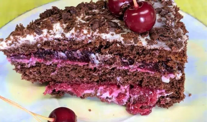 Tort cu visine