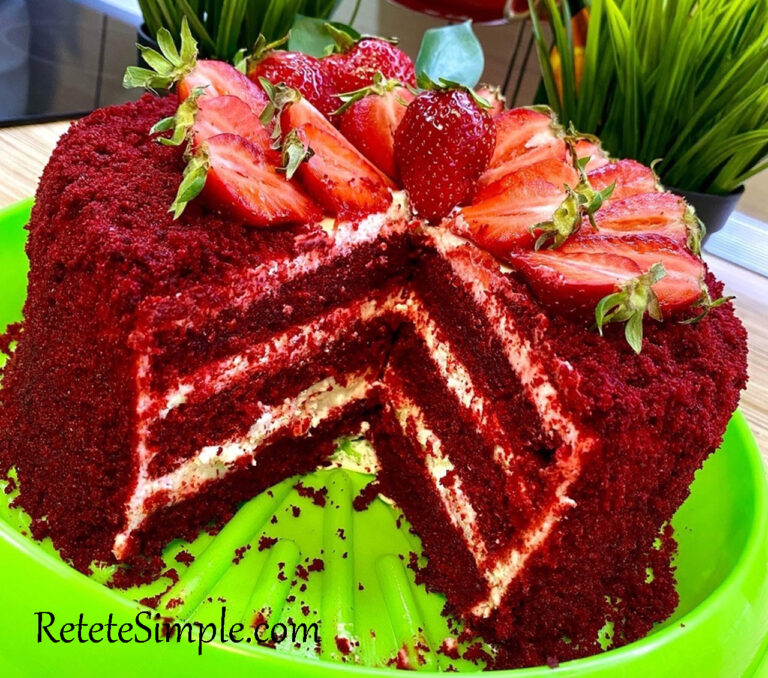 Tort catifea rosie
