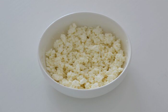 Pentru umplutura de brânză de vaci