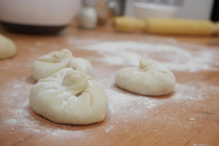 Khinkali trebuie gătit în apă clocotită