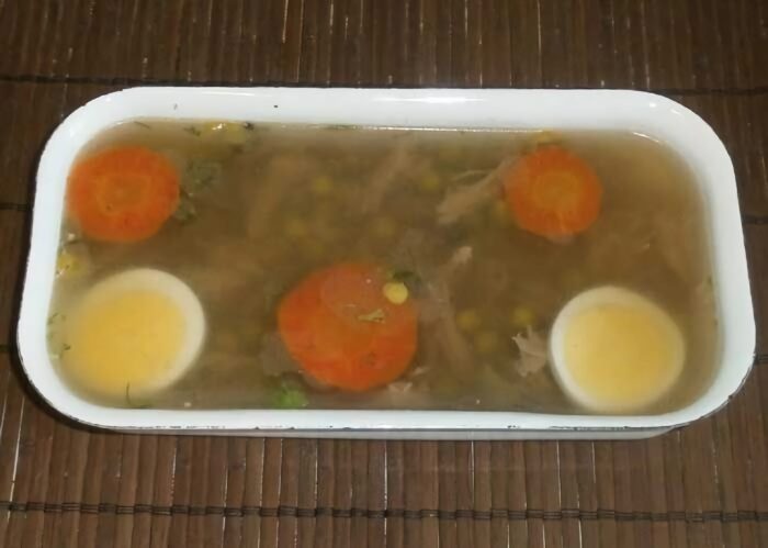 Piftie (racituri) de rață cu gelatină poza