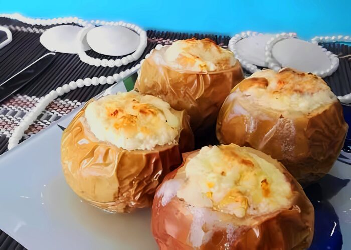 Mere coapte cu brânză de vaci în cuptor poza