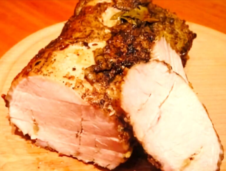 Sunca de porc cu usturoi