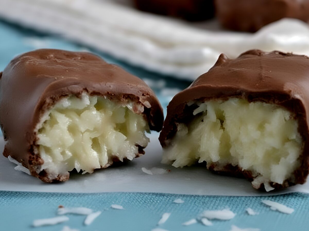 Bomboane Bounty poza