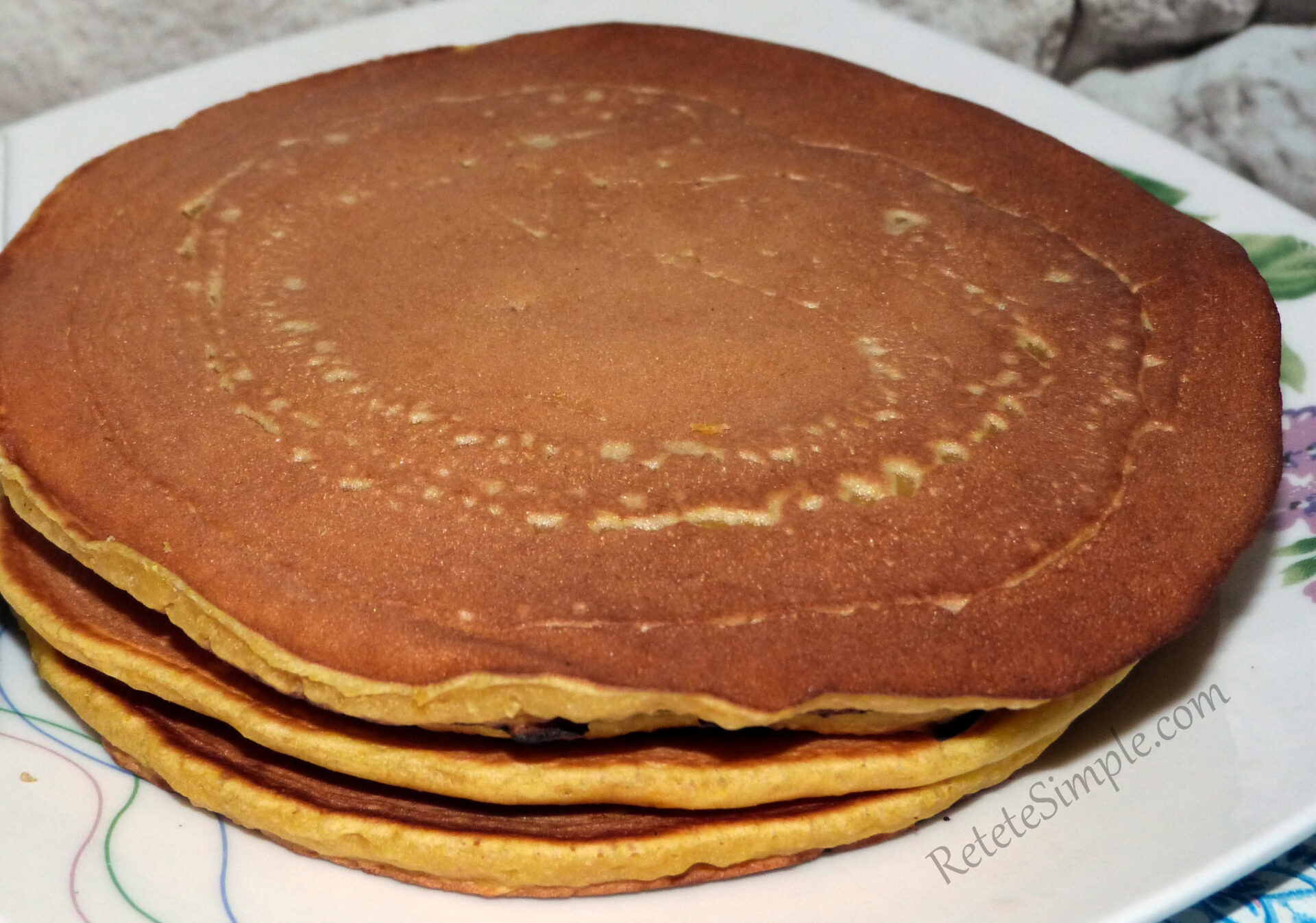 Clatite de dovleac cu lapte poza