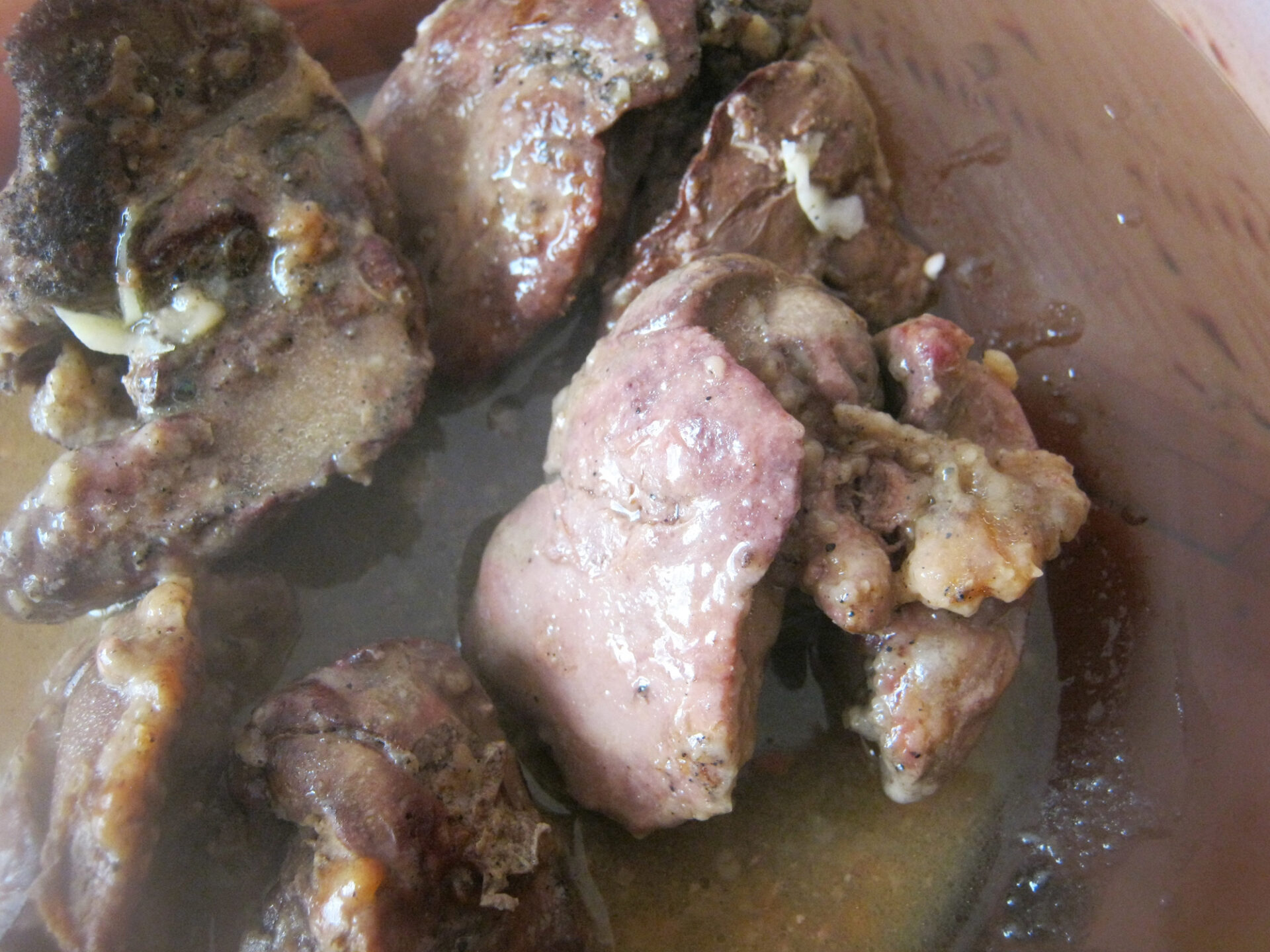 Ficat de pui in sos poza
