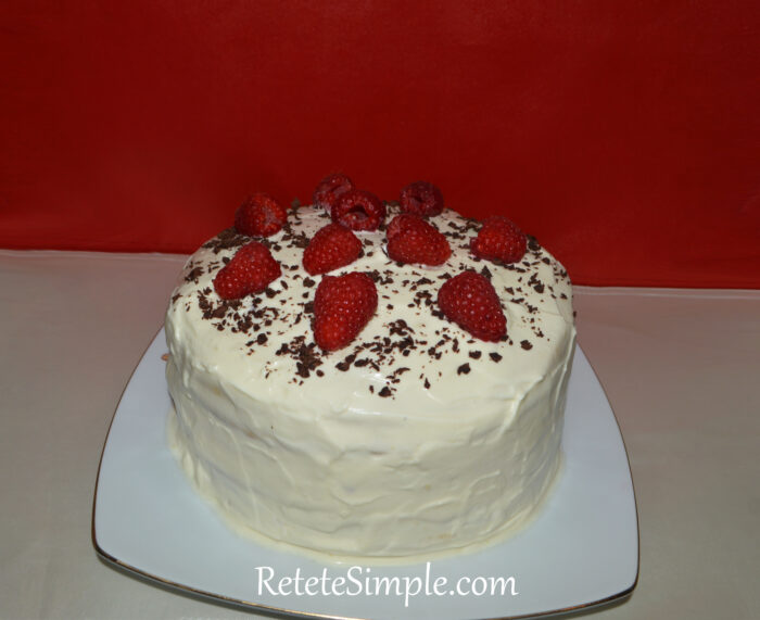 Tortul fetita de lapte este gata