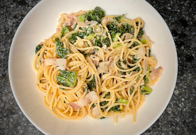 Paste cu broccoli si bacon