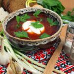 Borș ucrainean cu carne