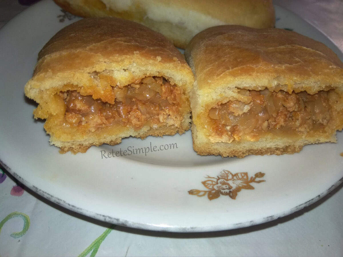 Pateuri cu carne tocată și varză la cuptor poza
