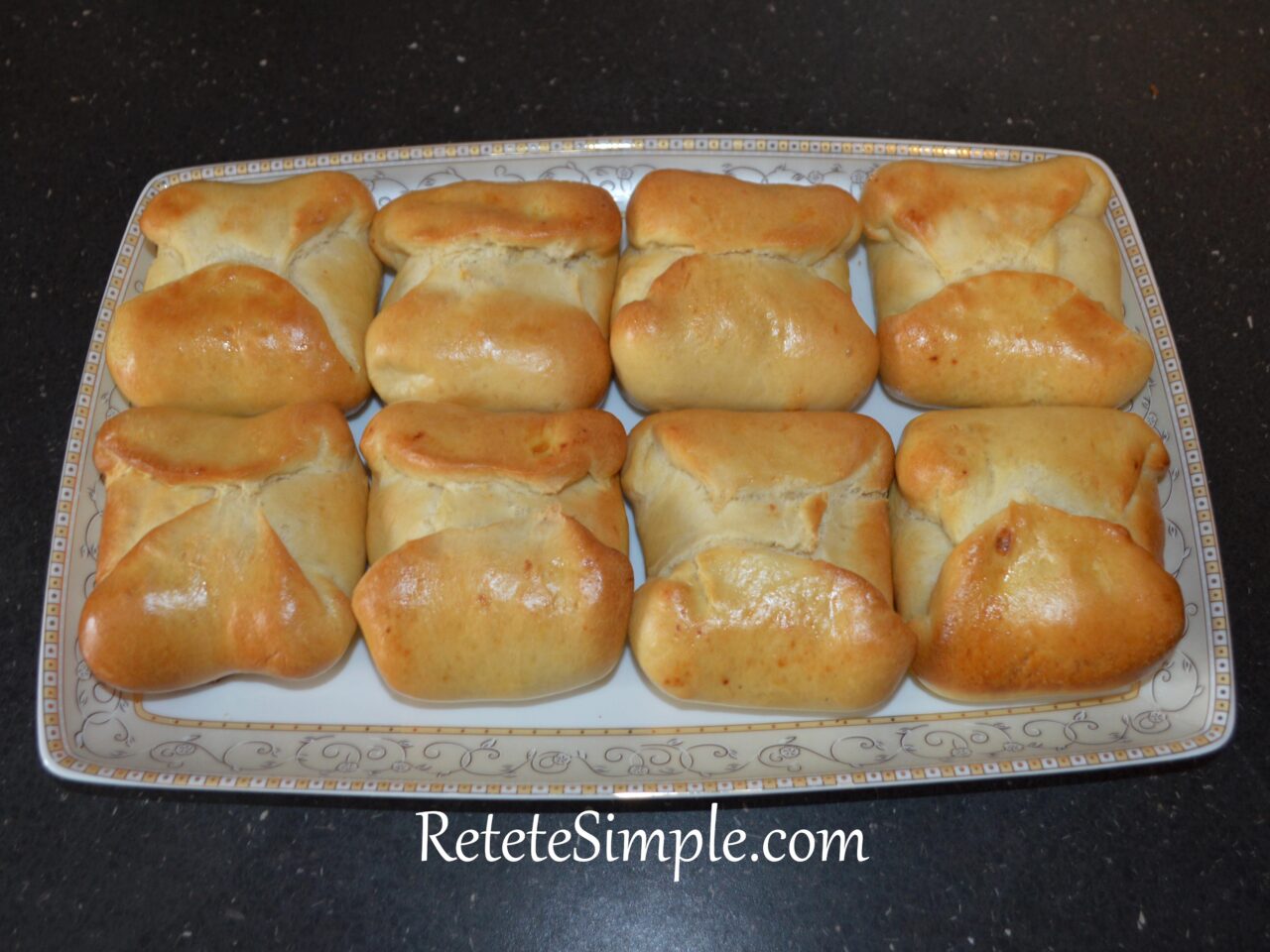 Placinte poale-n brau