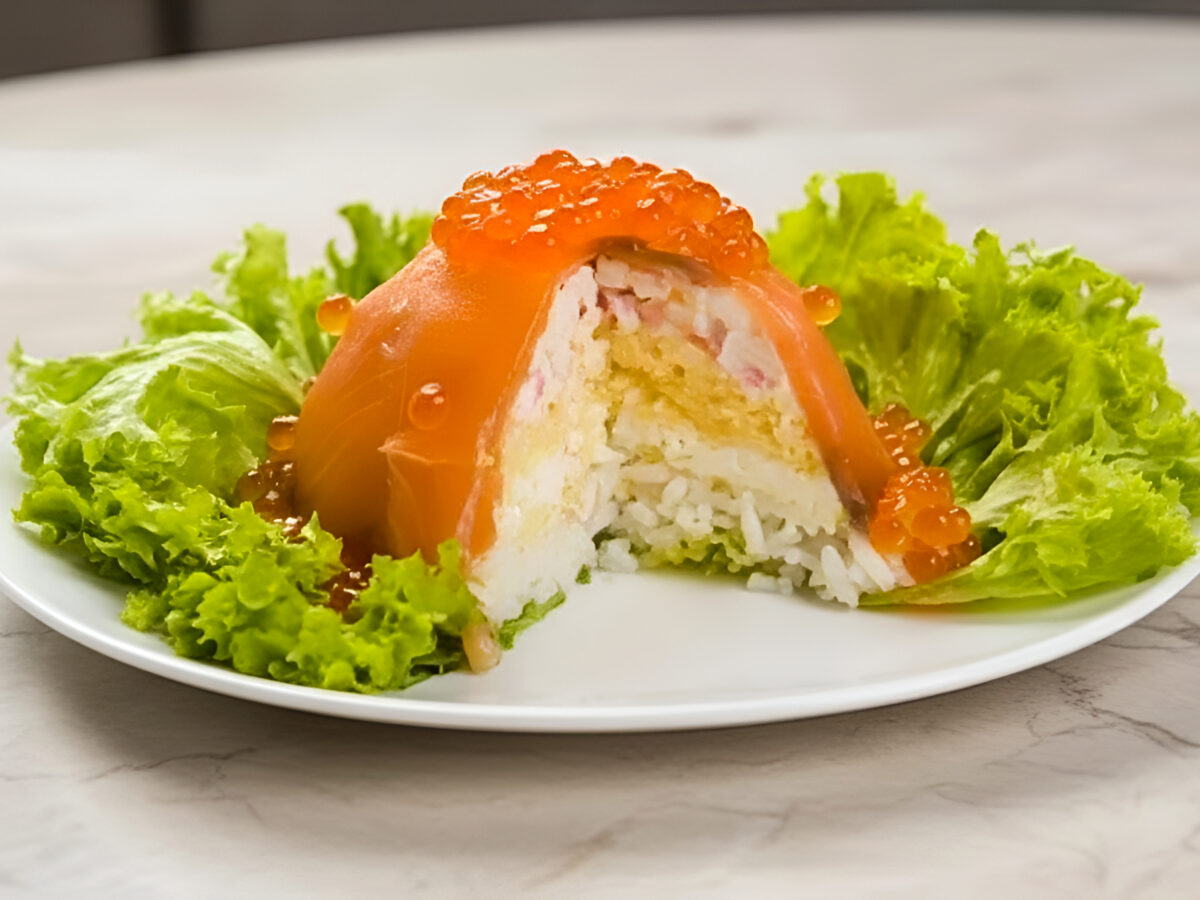 Salata cu somon si caviar poza