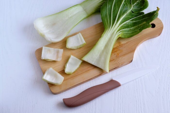 Se scoate varza bok choy