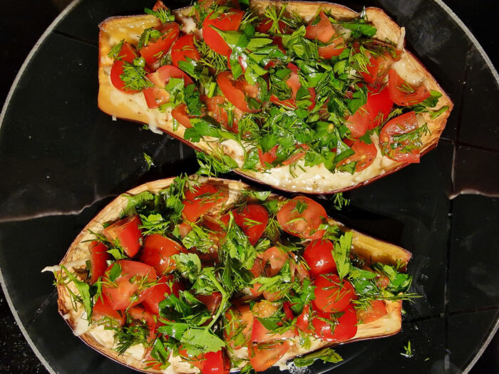 Vinete grecesti cu branza si rosii poza