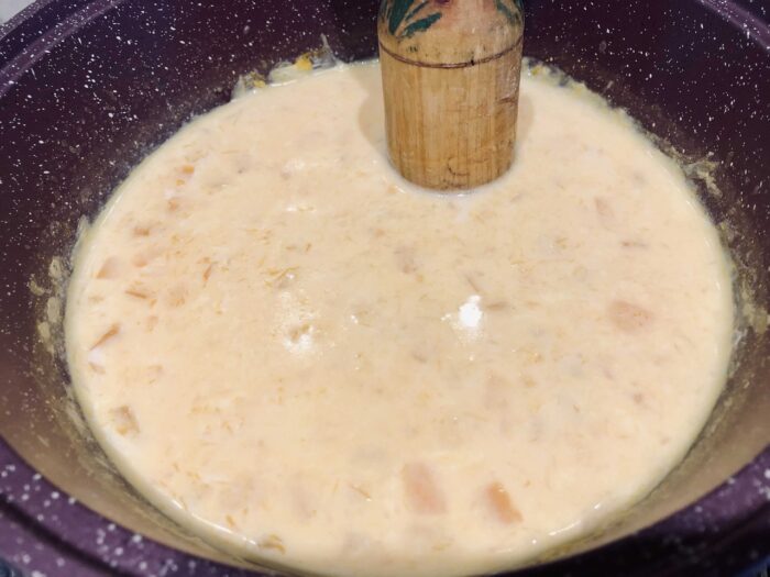 Gătiți terciul de orez cu dovleac timp de aproximativ 20 de min