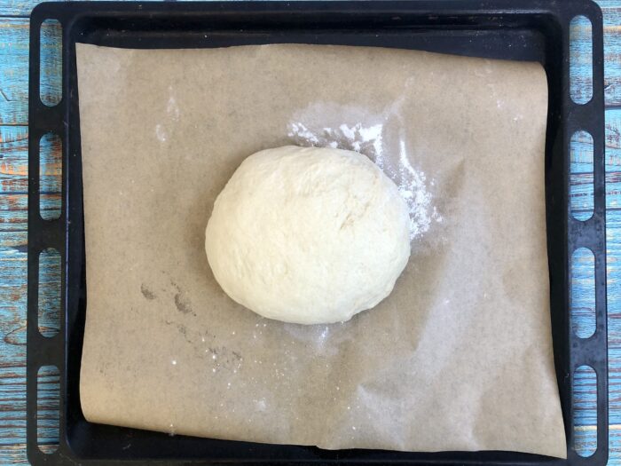 Se trag marginile pâinii