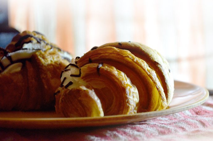 Croissante franțuzești cu gem poza