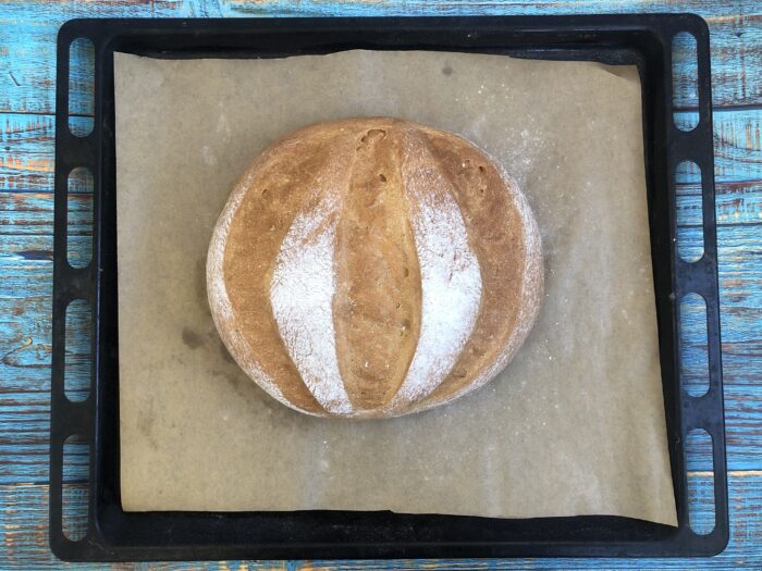 În primele 15 minute, pâinea trebuie să fie coaptă