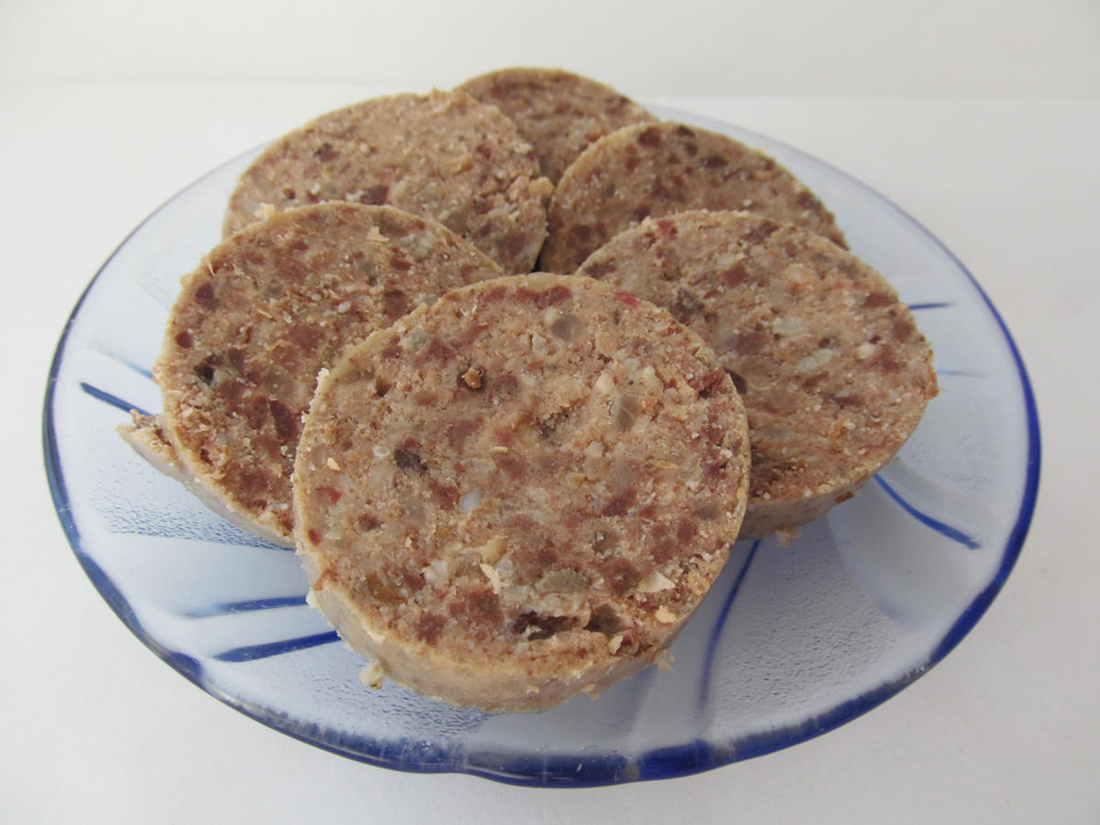 cârnați de ficat si umăr de porc acasă poza