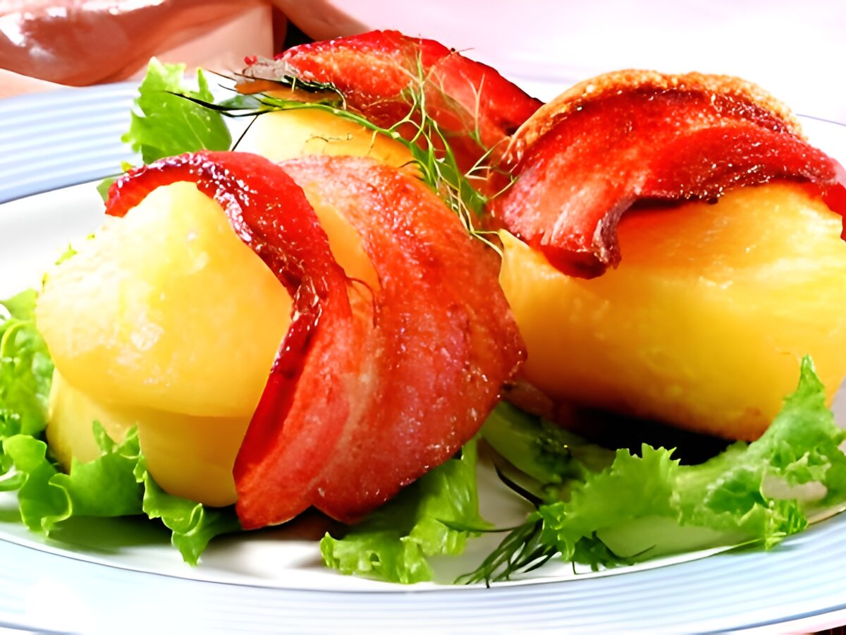 Cartofi cu bacon și cașcaval poza