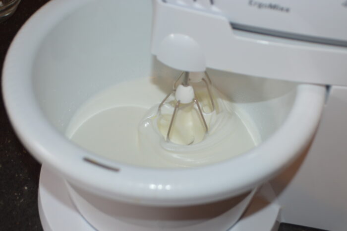 Asa trebuie sa arate compozitia spumoasa