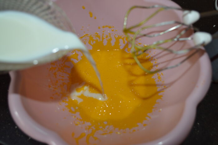 Apoi laptele de temperatura camerei