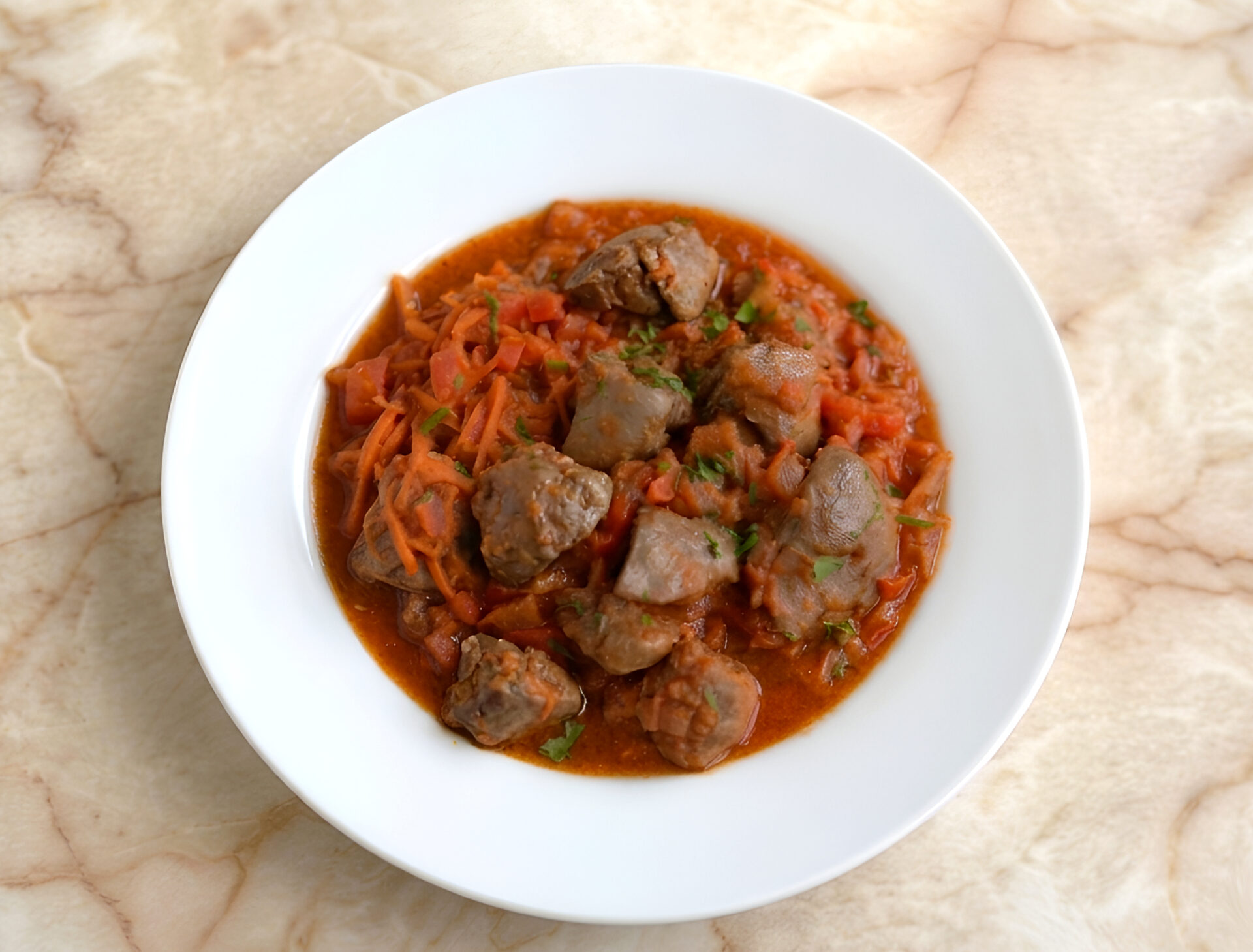 Tocanita de ficat de pui cu legume la tigaie poza