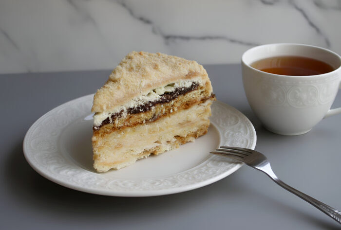 Tort cu prune uscate poza