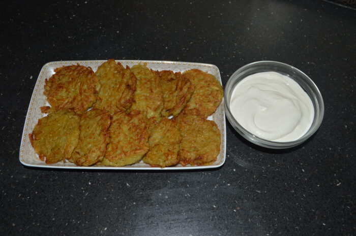 Draniki cu cartofi sunt gata