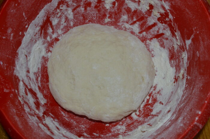 Lasati aluatul la dospit