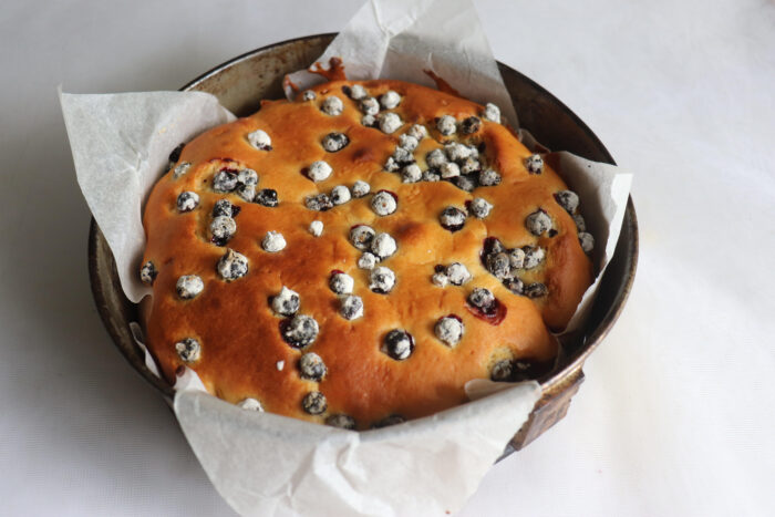 Introduceti forma intr-un cuptor