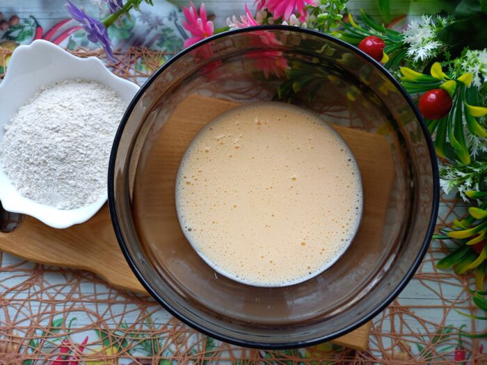 bateti cu mixerul pana la omogenizar