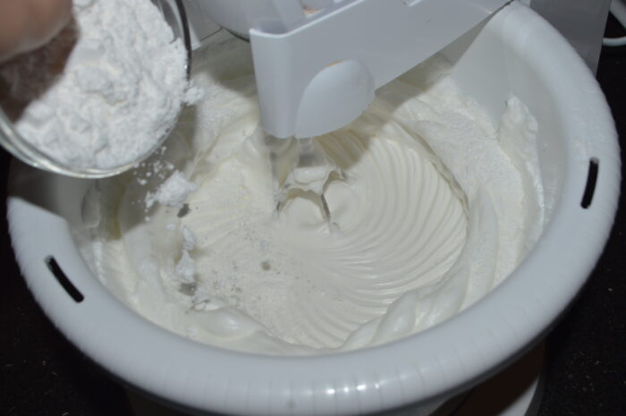 Adaugati zaharul pudra