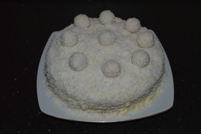 La final puneti 8 bomboane de raffaello