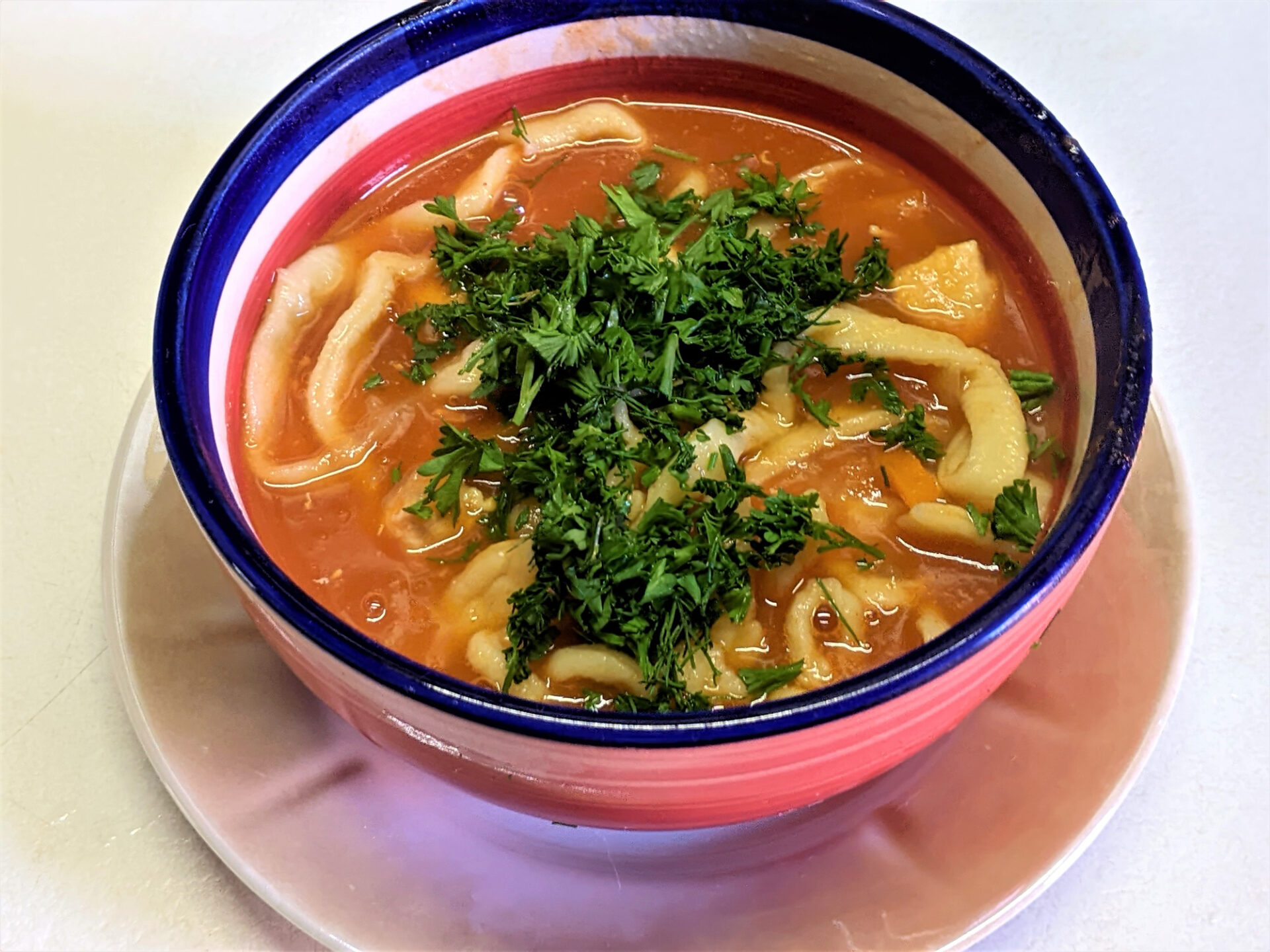 Supa de rosii cu taitei de casa poza