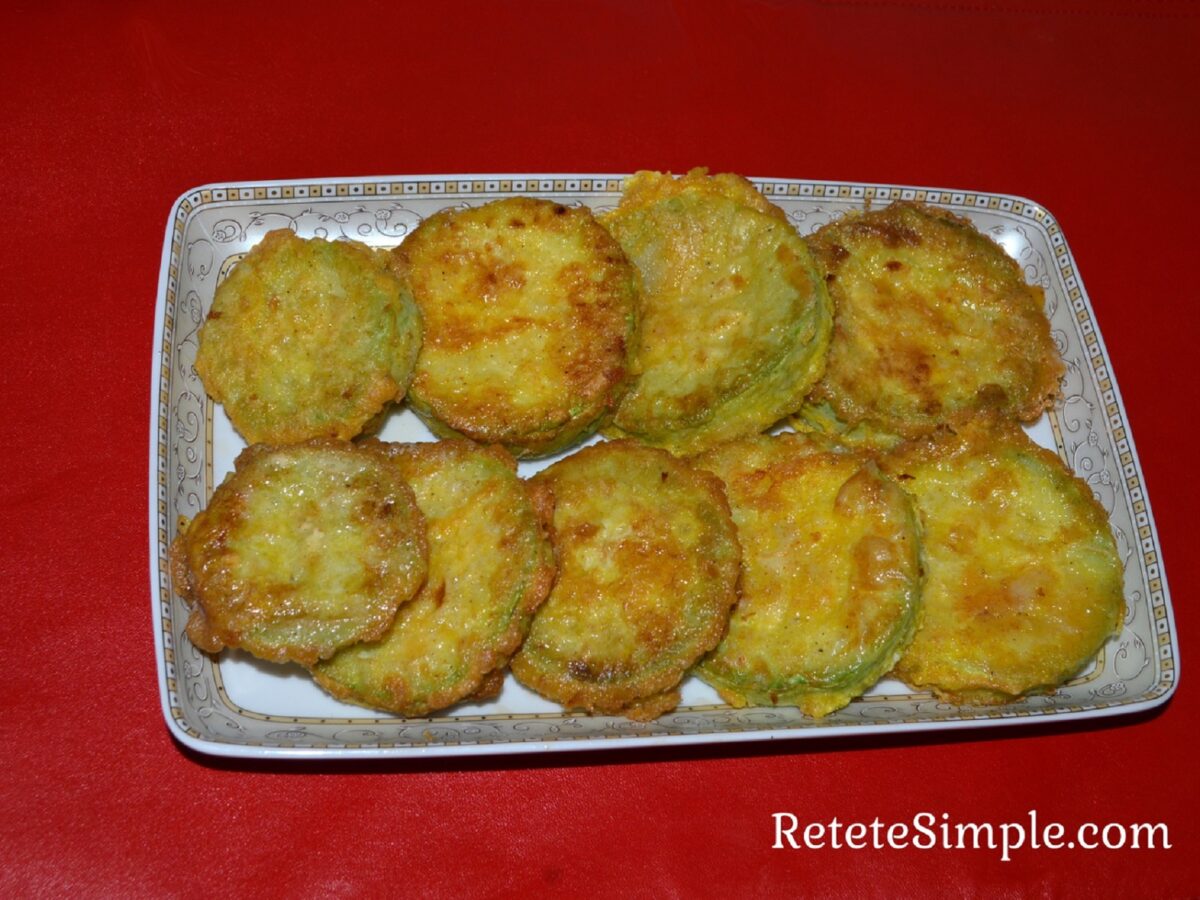 Dovlecei pane poza