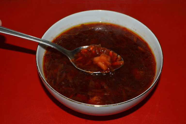 Ciorba de sfecla rosie fara carne