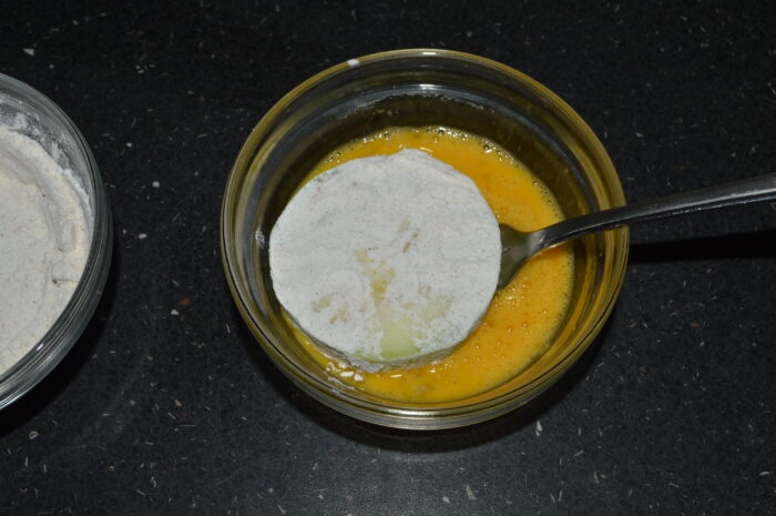 Apoi prin amestecul de ou