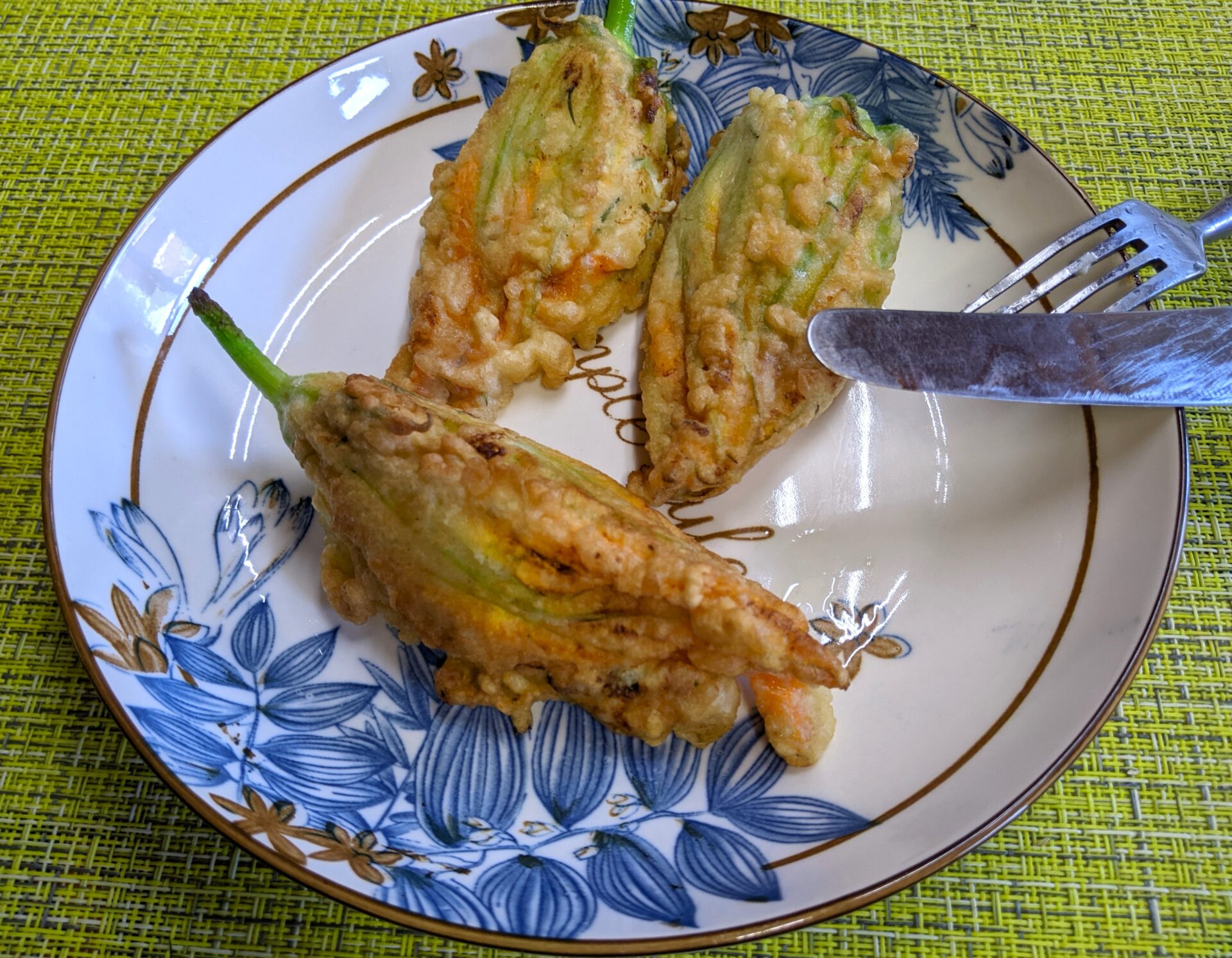 Flori de dovlecei umplute poza