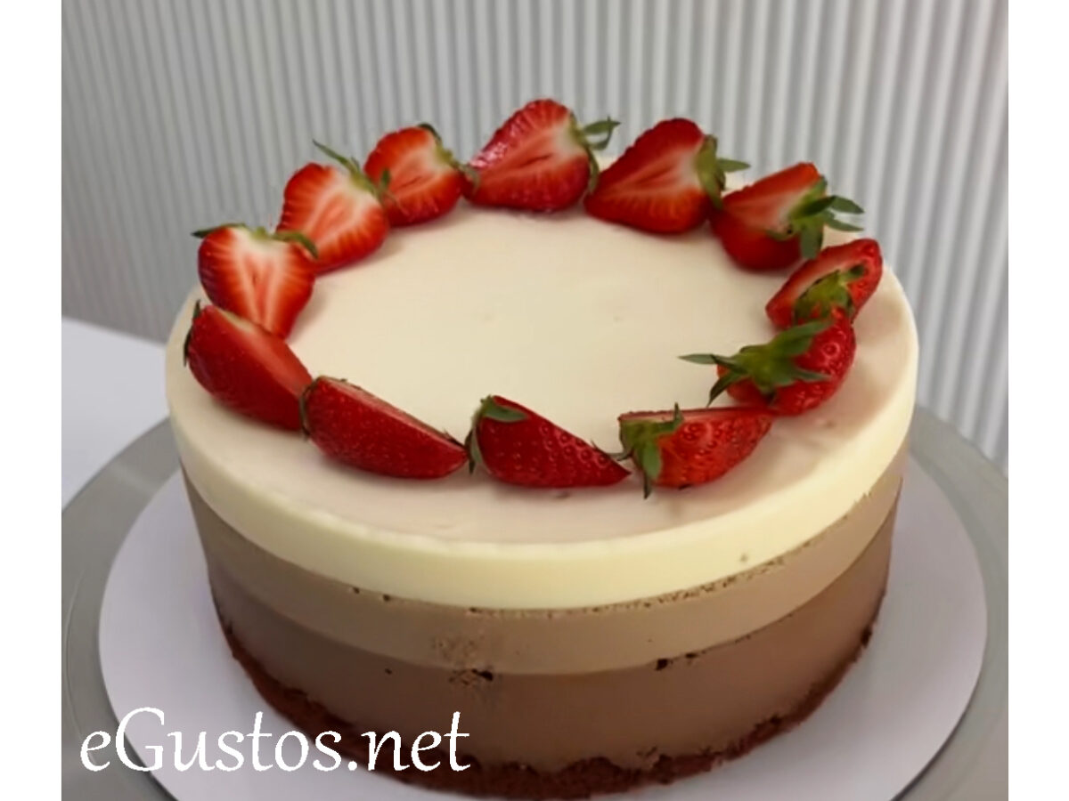 Tort trio de ciocolata poza