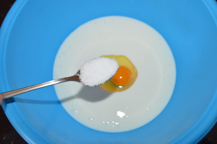 Adaugati o lingurita de sare