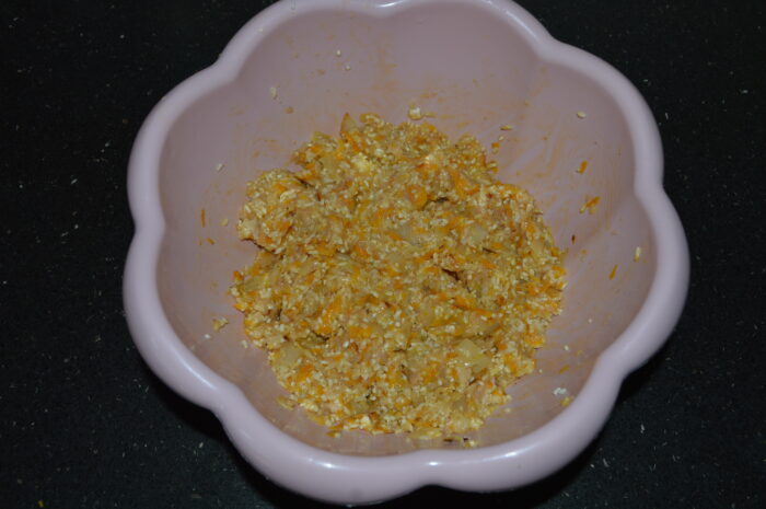 Amestecati totul cu mainele