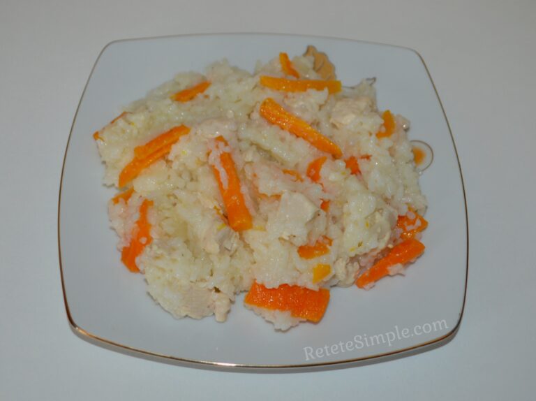 Pilaf de orez cu piept de pui si legume