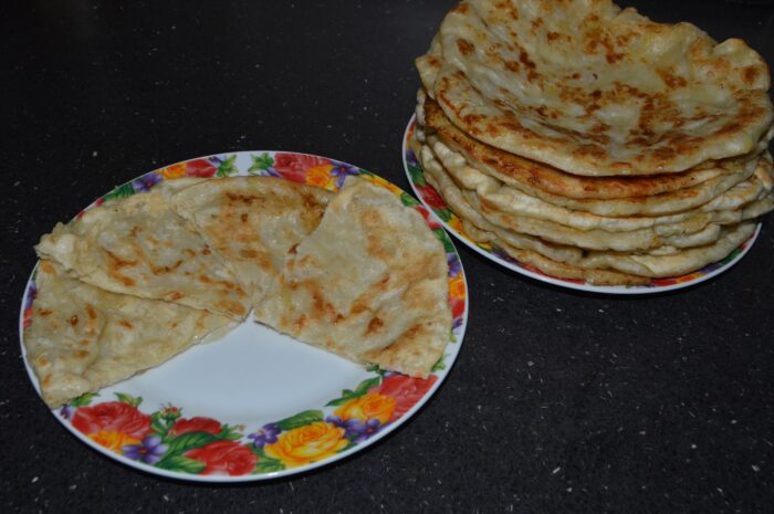 placintele cu cartofi sunt gata