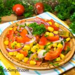 Salata de porumb cu rosii si ardei dulce
