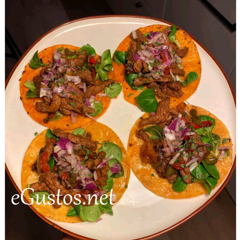 Tacos cu carne de vita si legume