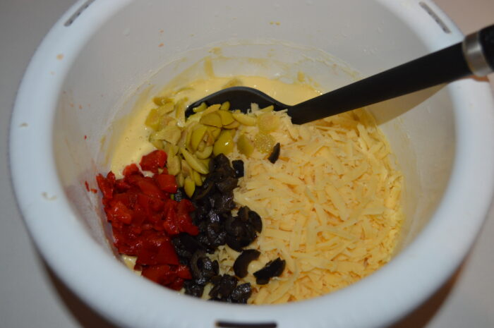 Luati o lingura mare