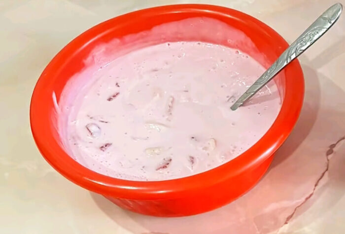 Intr-un bol puneti inghetata