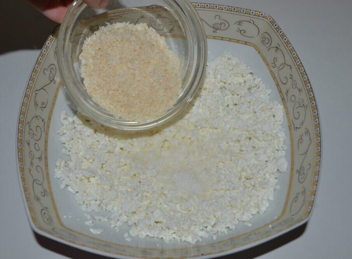 Adaugati nuca de cocos razuita